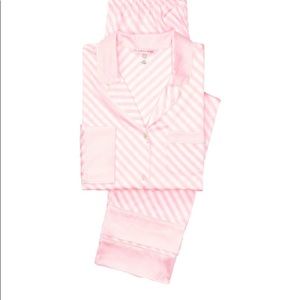 Victoria’s Secret satin pjs, size XS!